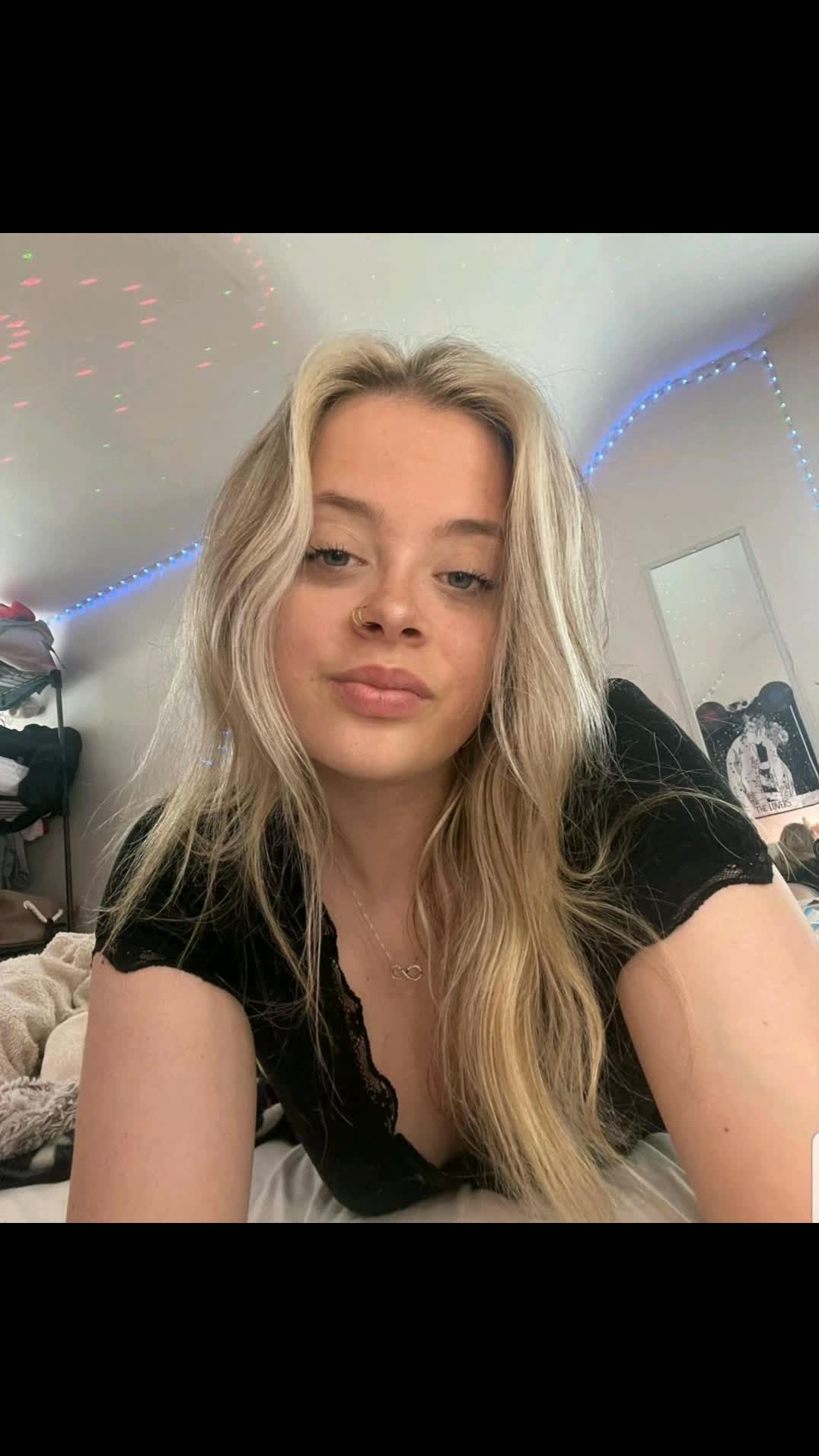 @Ashleybunny