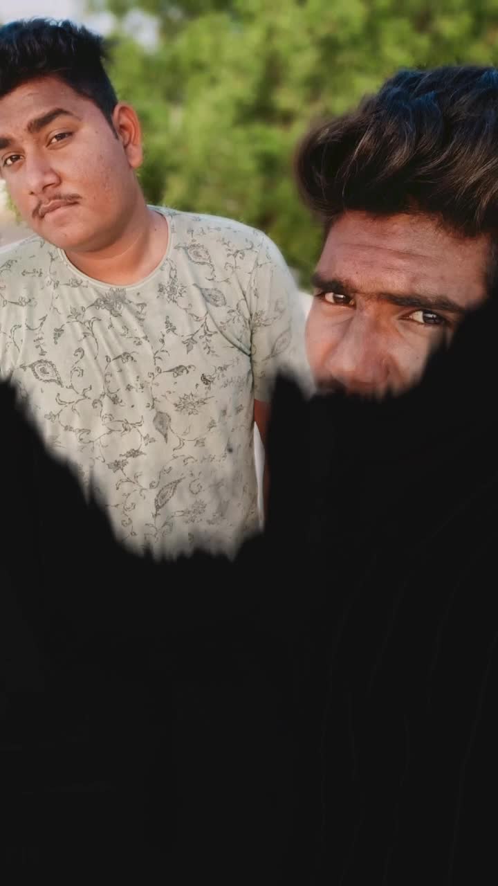 @😎__રંગીલા__રાજા__😎