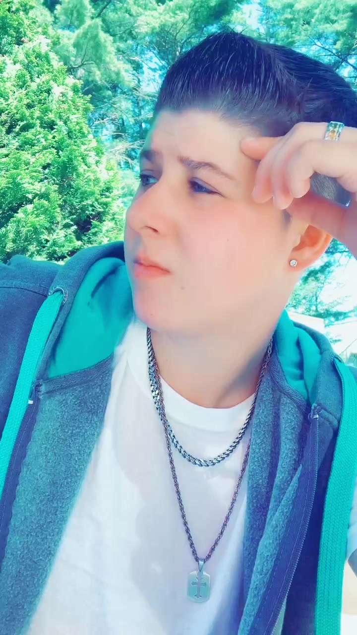 @💨