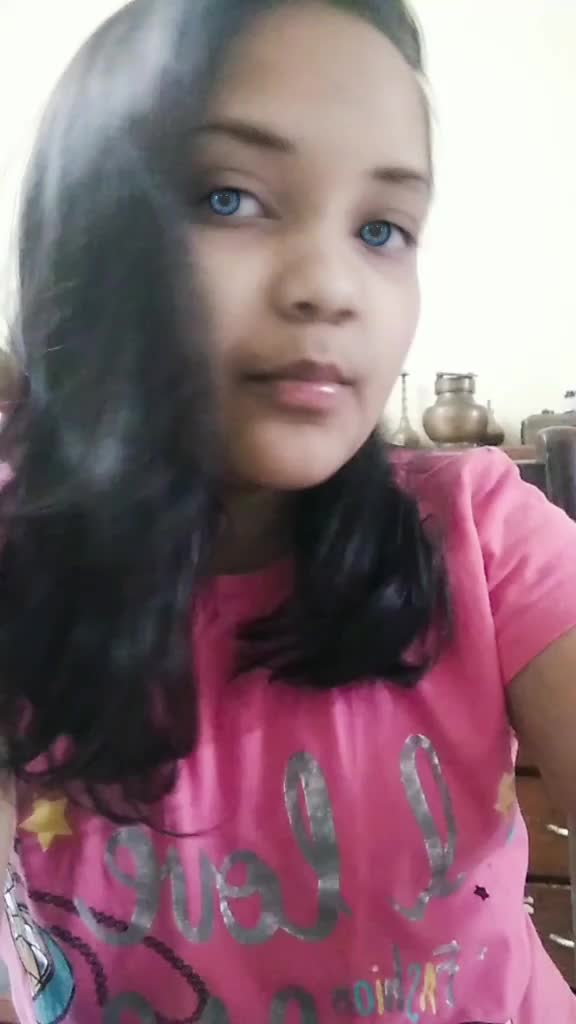 @_Niharika_11