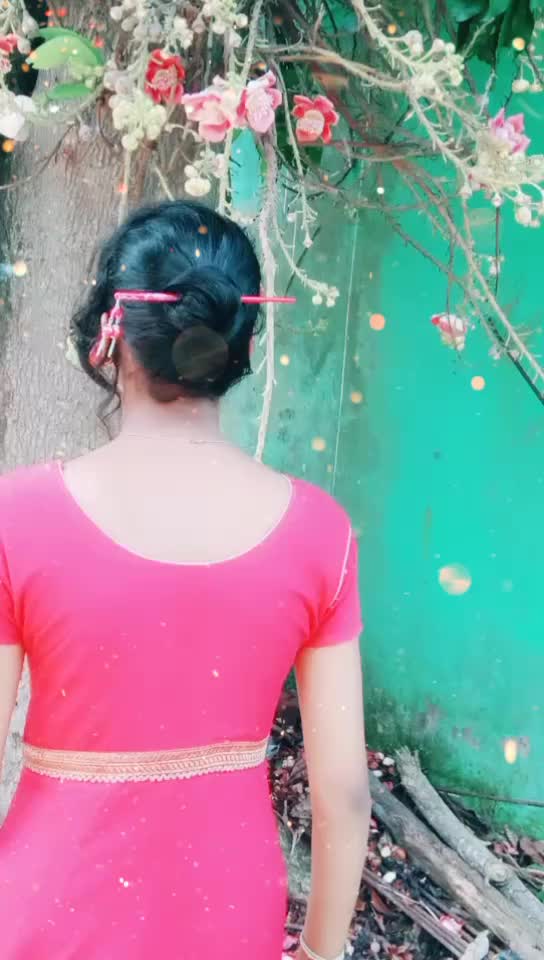 @selfie queen roja🤳