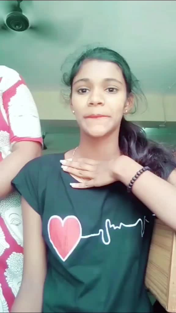 @deepika👑