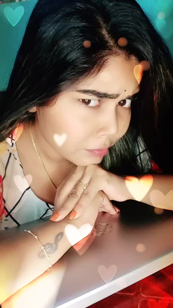 @AARTI ROWDY😎💪