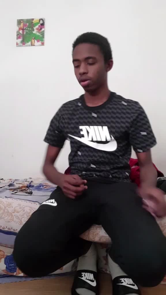 @ben-y976