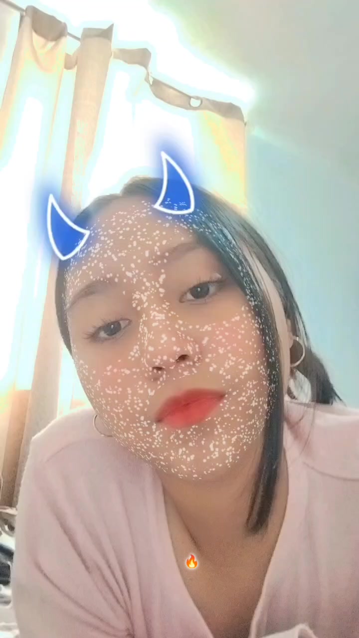 @karisita
