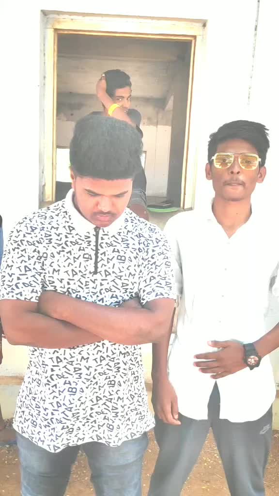 @vamshi_Sai
