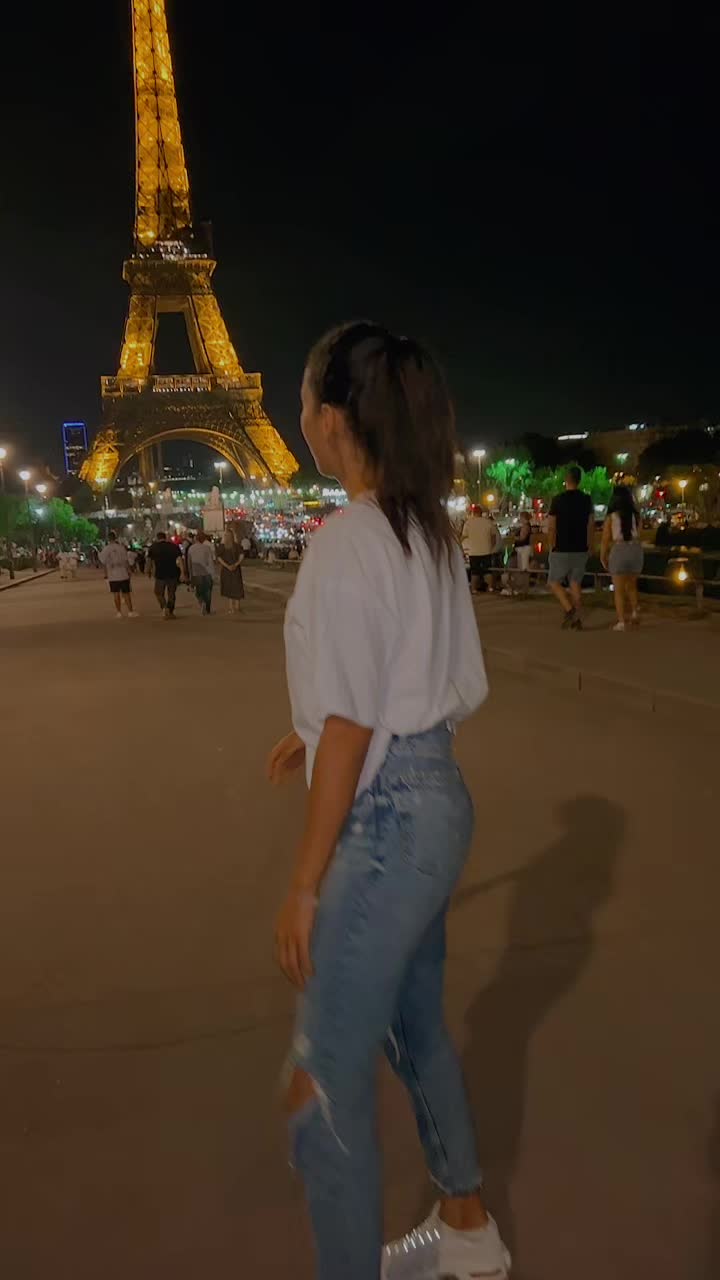 @بنت العاشق 🇹🇳