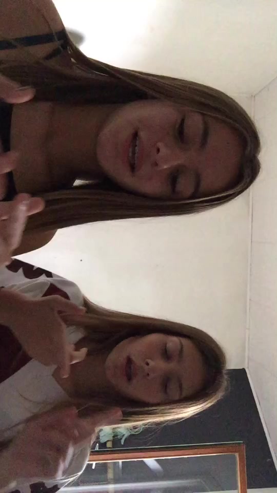 @INES ANOUK