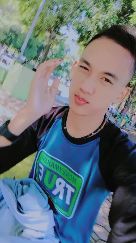 @Akun Ini Kenak Livenya Banned