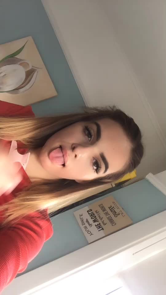 @Bethany Simpson x