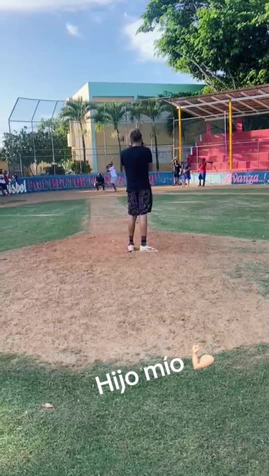 @El Pollito 🐣