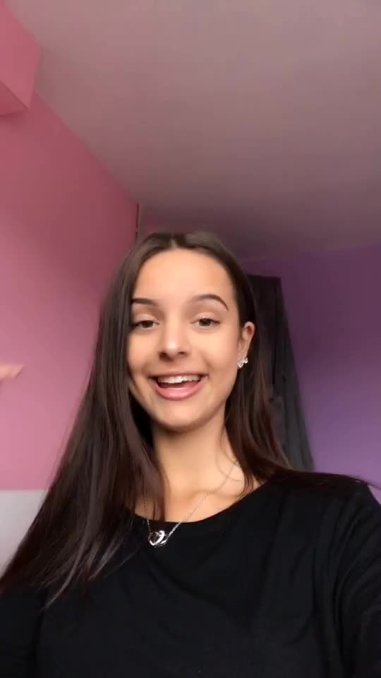 @Adriana 💗