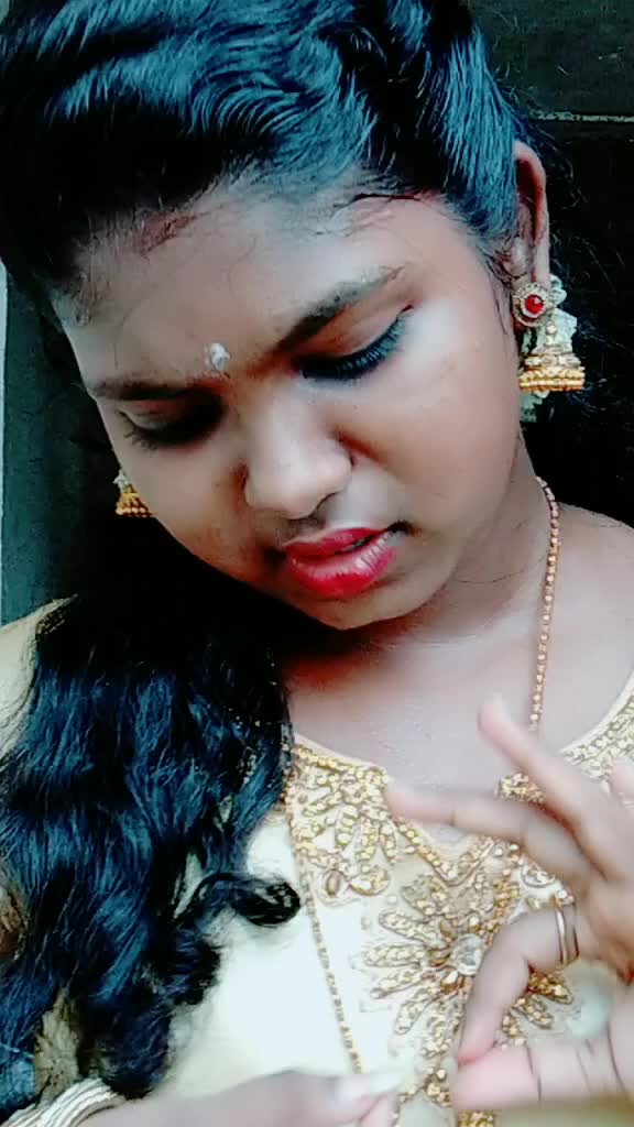 @Priya vanier 123