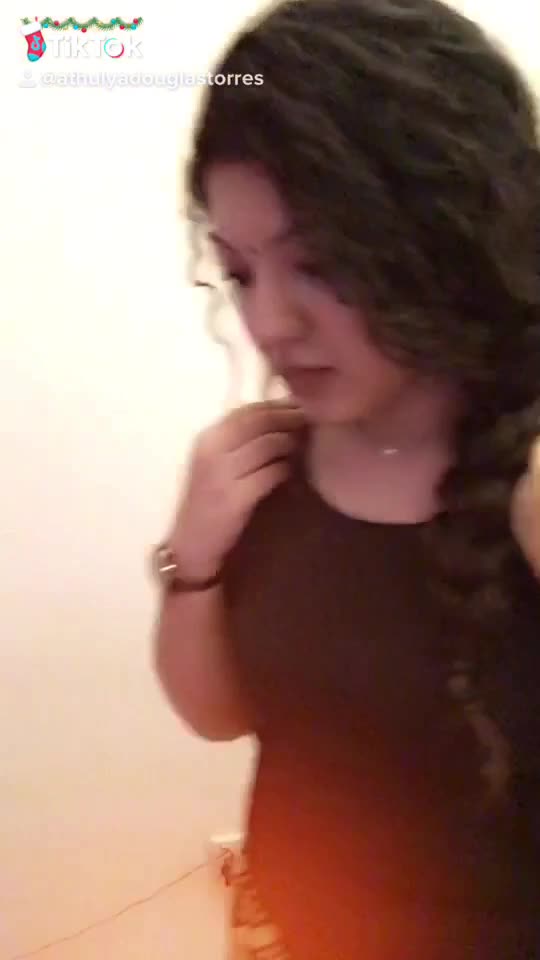@AthulyaDouglasTorres