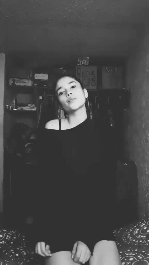 @Esmeralda01