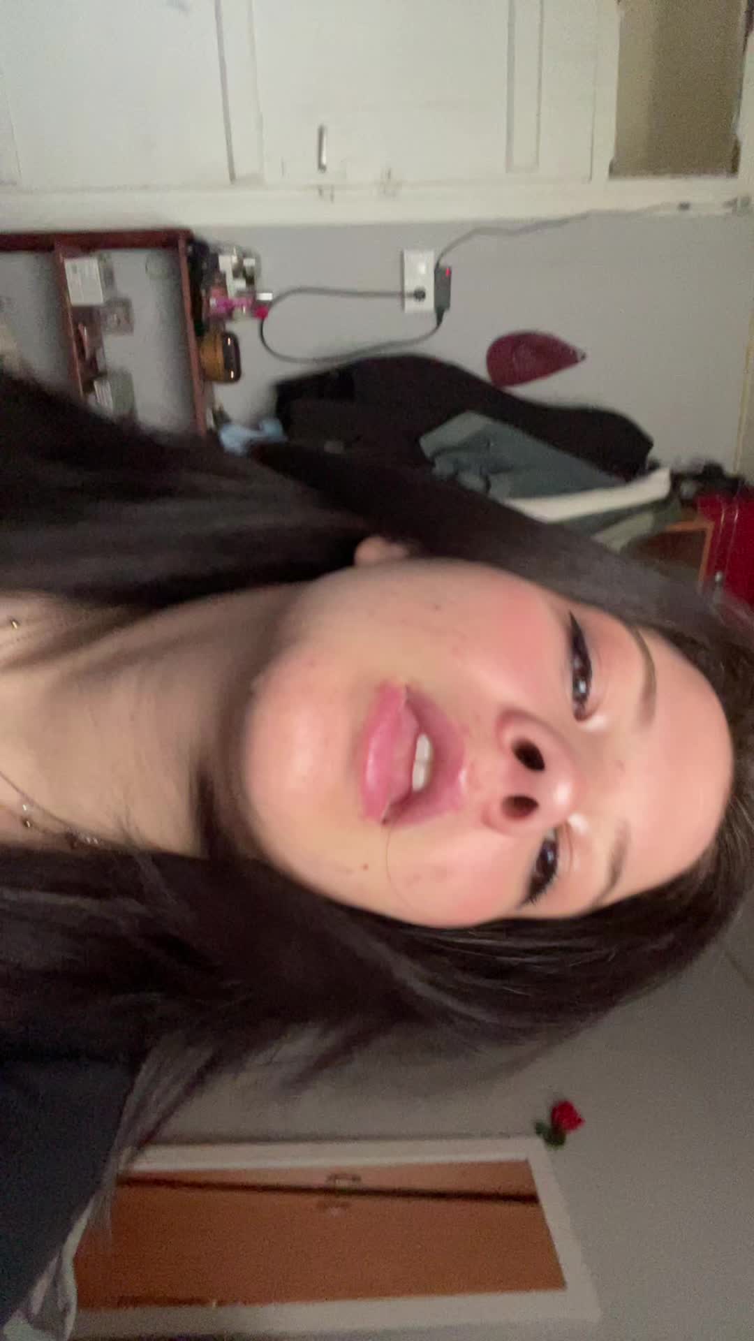 @NICOLE