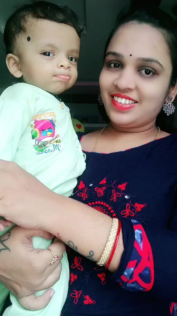 @Nikitha_sudheer