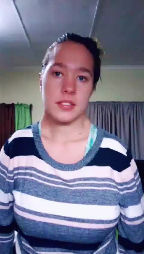 @moni2002