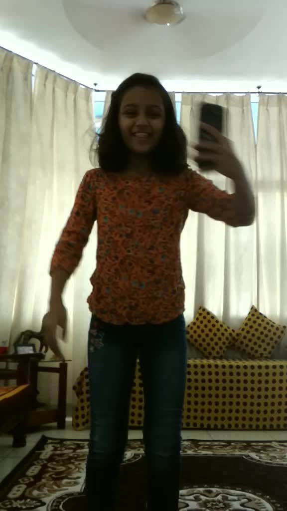 @simran balooni