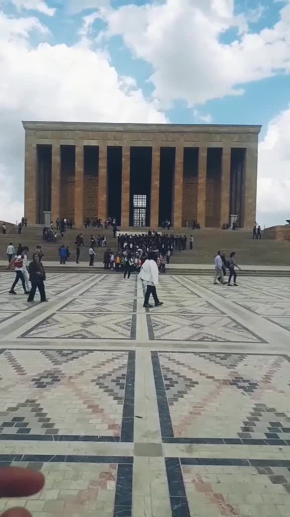 @SERDARKARAATA