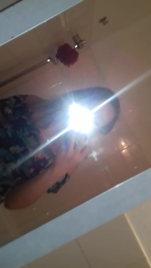 @shania1514