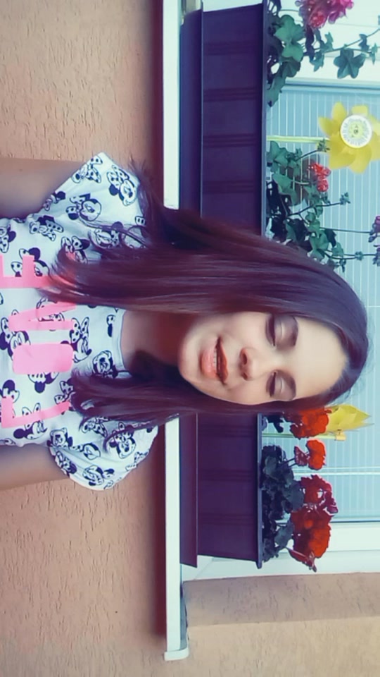 @alex_konecna