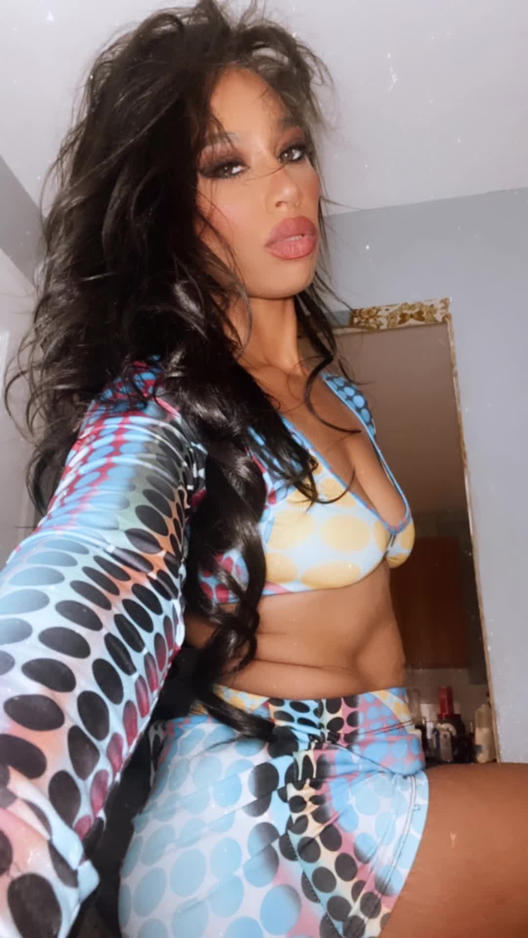 @J   ❤️👑