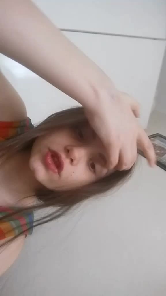 @Queen💣🔥