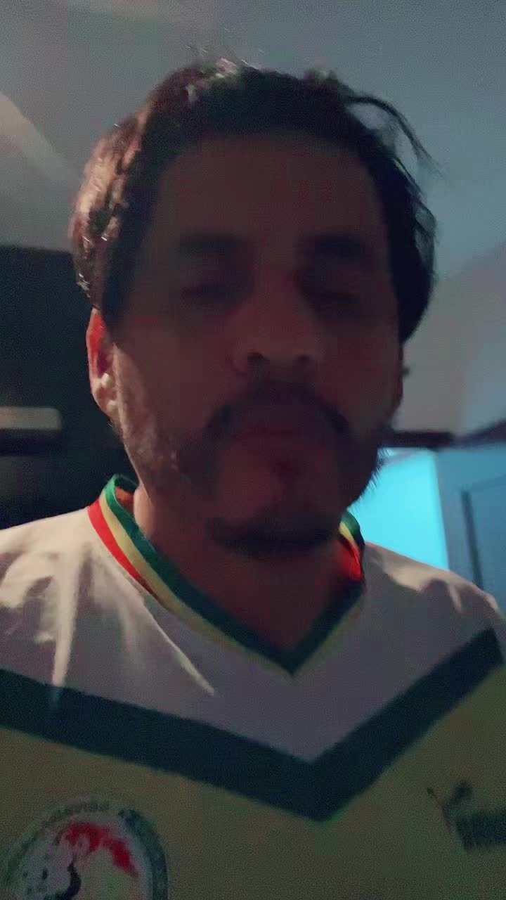 @Emmanuel salais Ya&ntilde;ez
