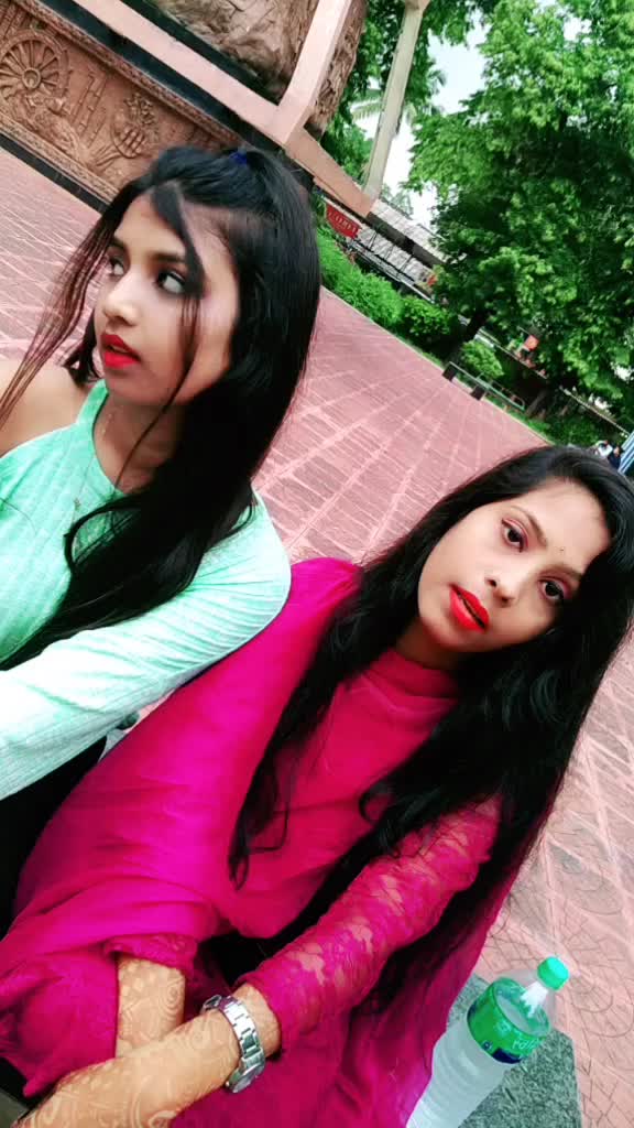 @Shreya Singhania