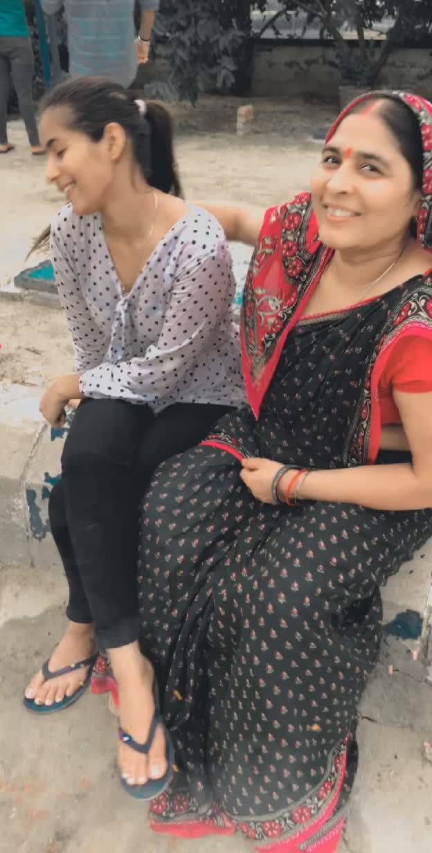 @💜_Varshu_💜