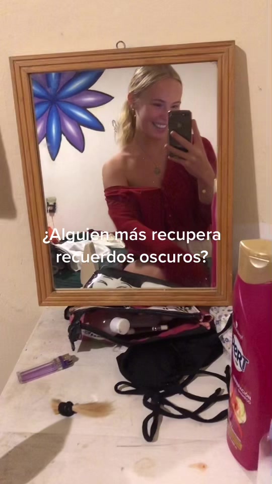 @🧚🏼&zwj;♂️