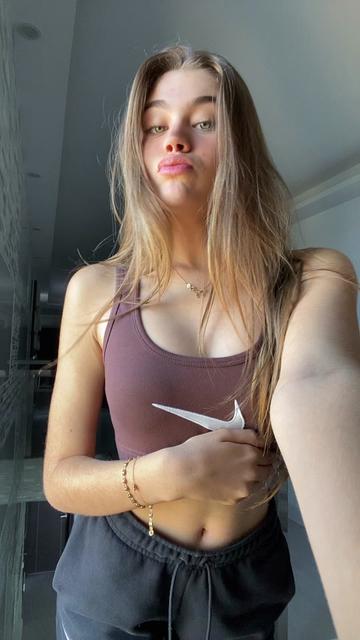 @eliett