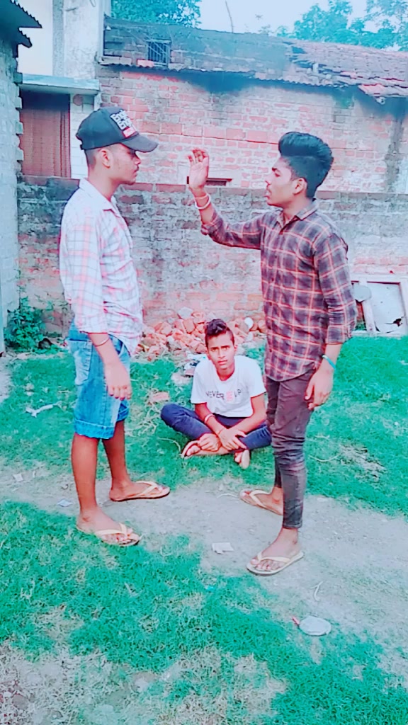 @Roni Roy