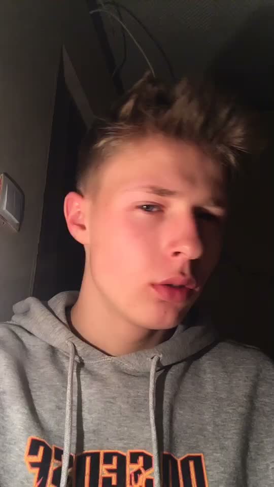 @Mateusz 😈