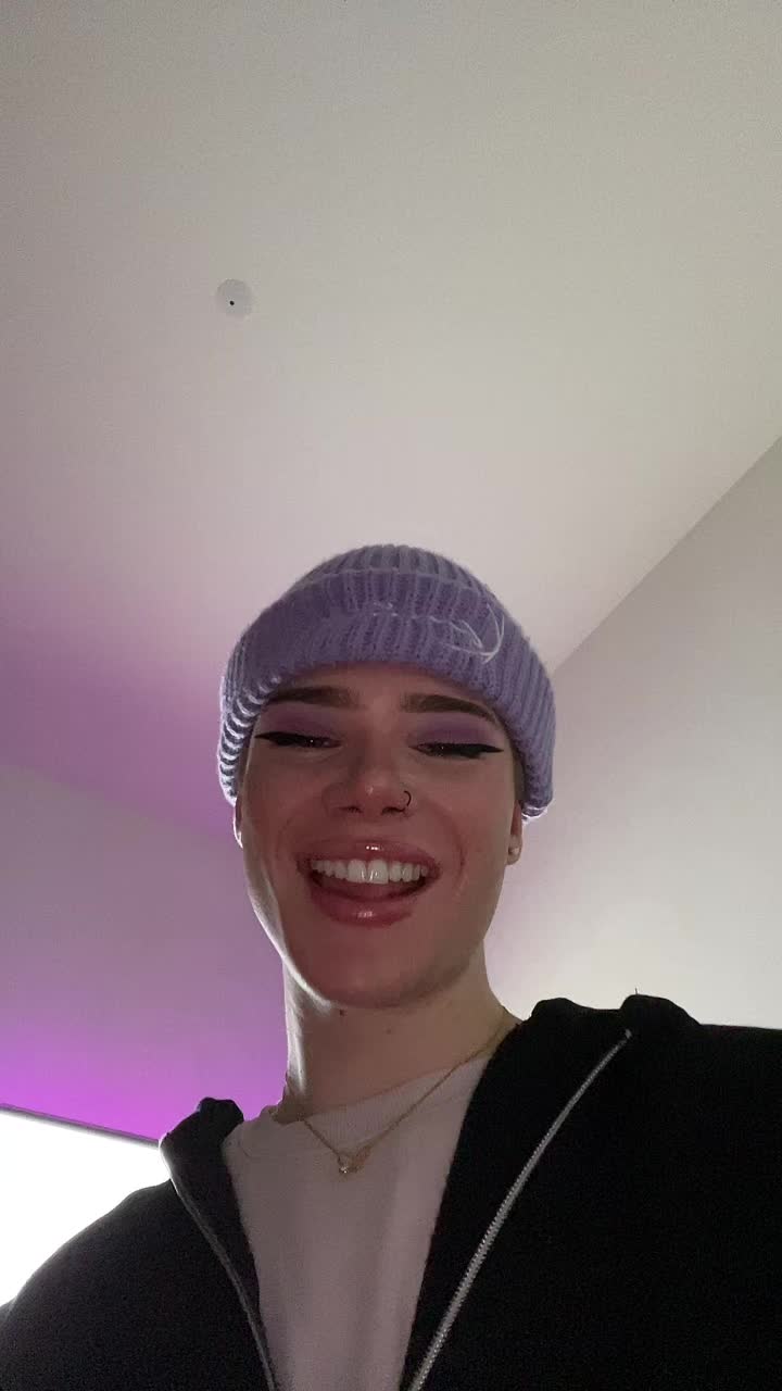 @dmartinytube