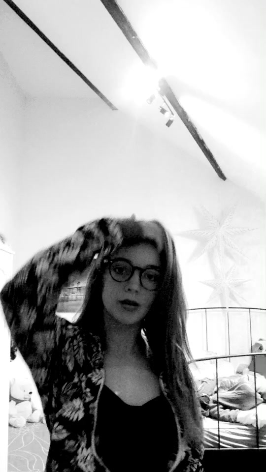 @elisepiersack