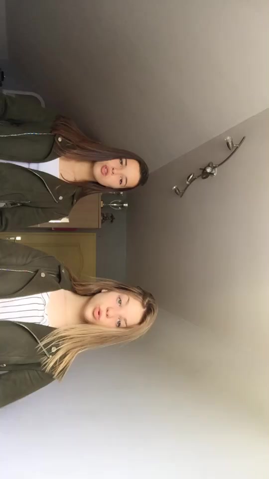 @louna & léonie🍿