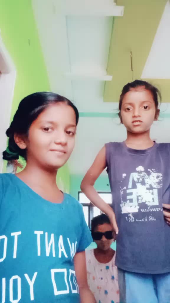 @Sri mukhi