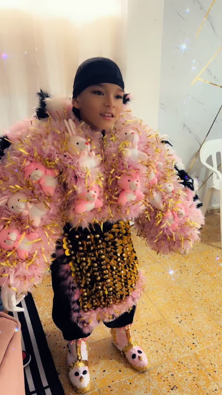 @🦋 Lola 🦋