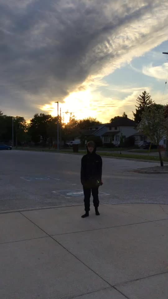 @&bull;Ethan&bull;