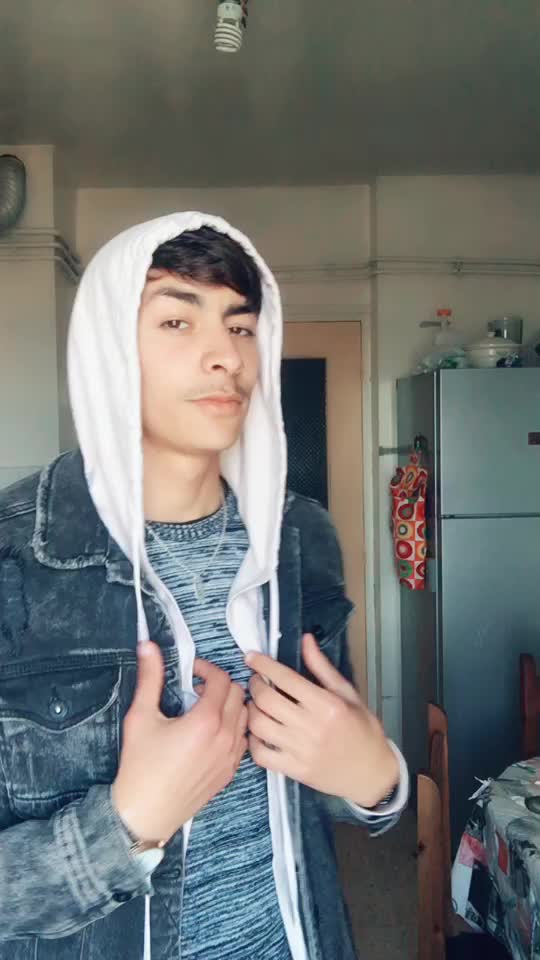 @PIKATCHU🦅