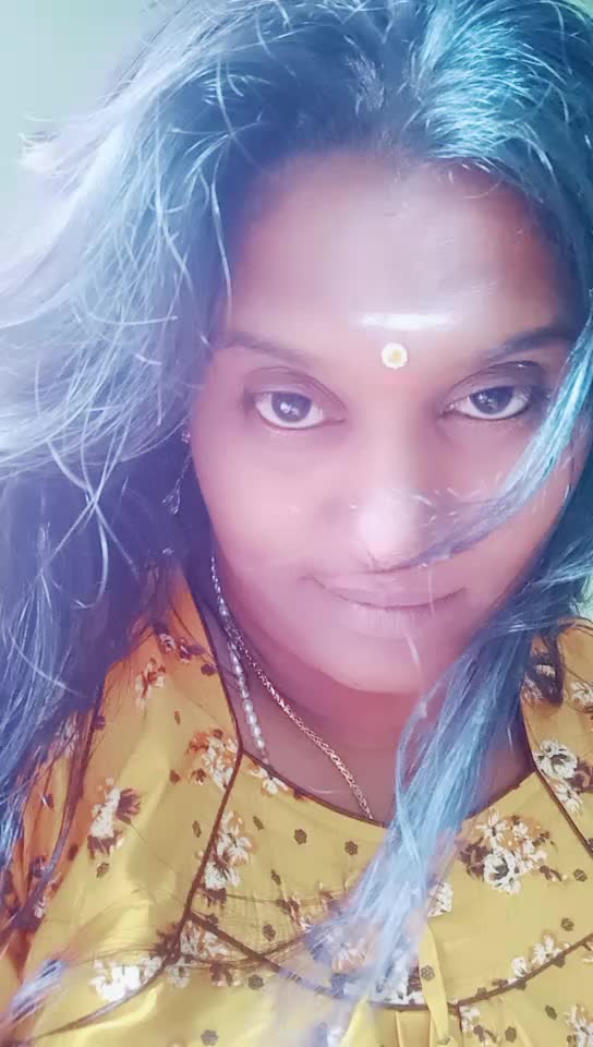 @பேபி தமிழ் பெண்