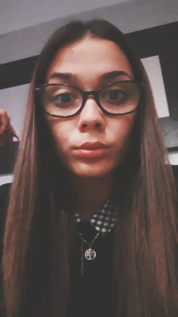 @meelanyyyy