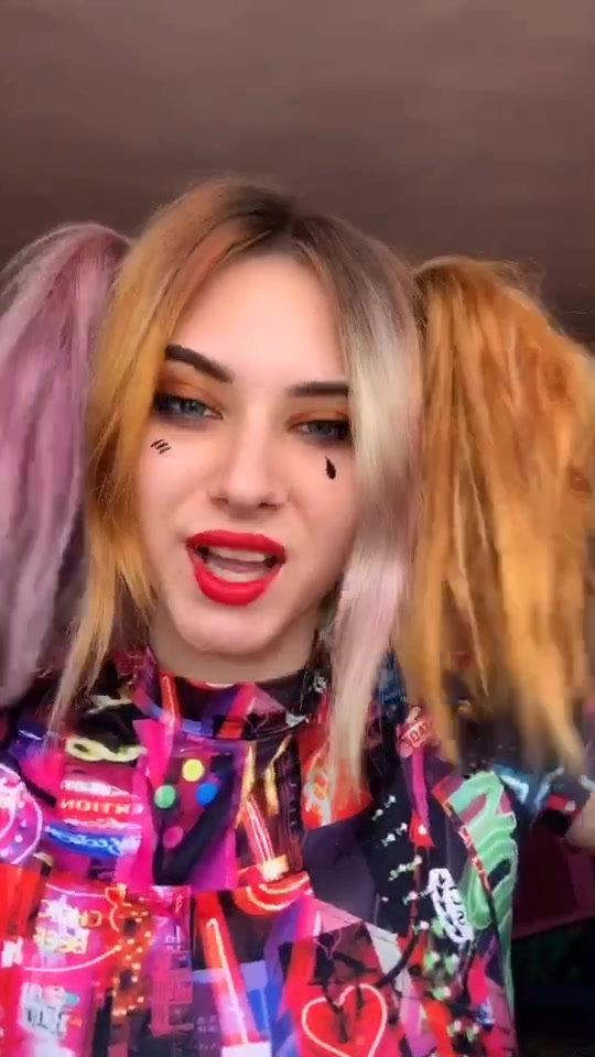 @VikTok