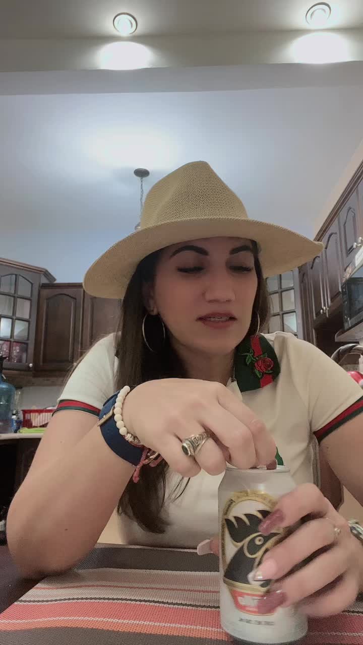 @KATHY VARGAS