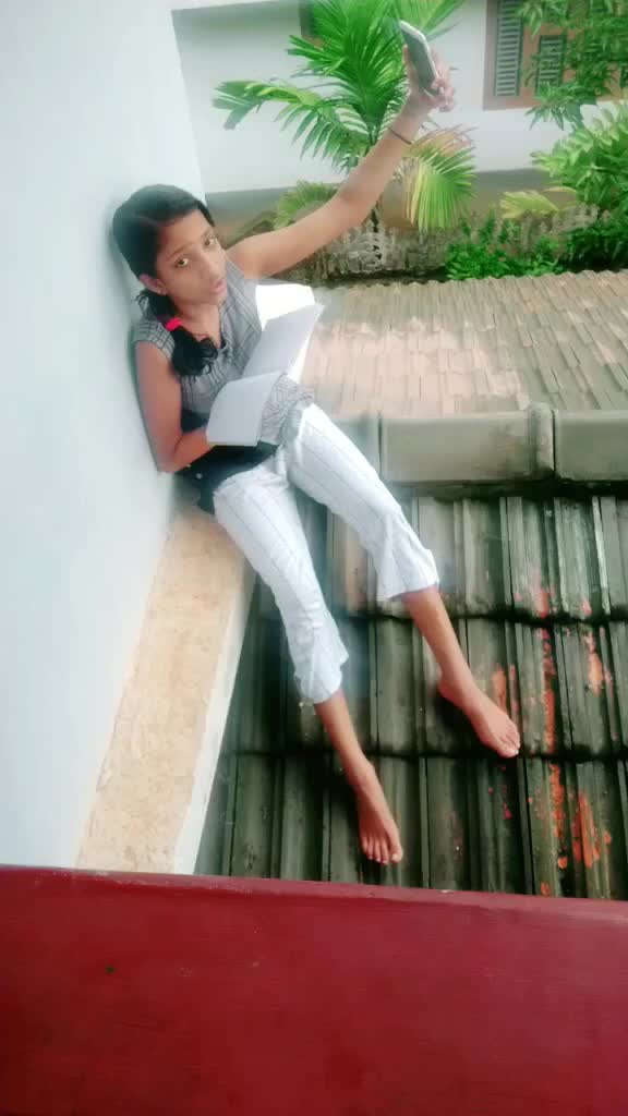 @echiyum unniyum