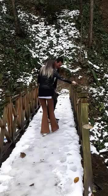@&Ouml;zg&uuml;l Dilek Deniz