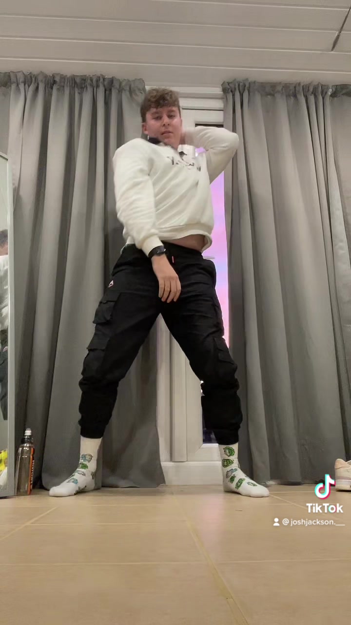 @JJ