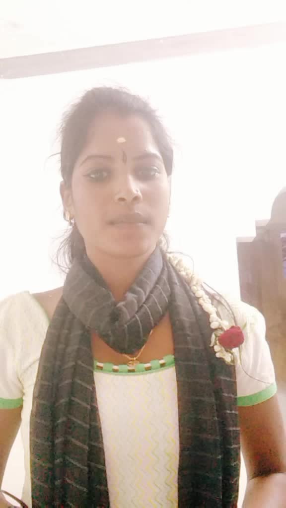 @user548877  anu. 😍
